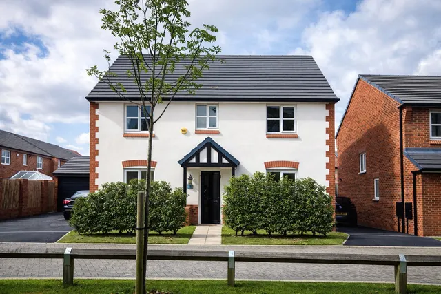 Hive Lane, STOCKPORT, Cheshire, SK2, photo 1