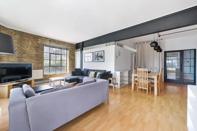 Orchard Place, London, E14, photo 2