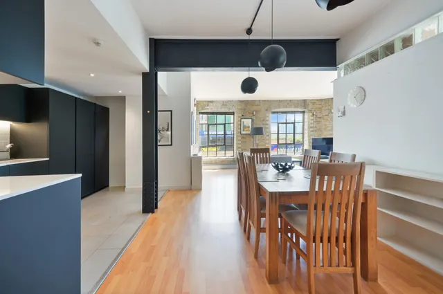 Orchard Place, London, E14, photo 3