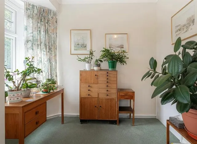 Photo 2 — Bushy Park Gardens, Teddington, TW11