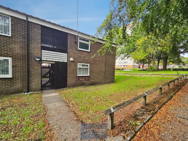 Roman Way, Harborne, B15, photo 1