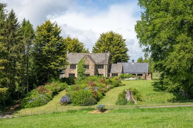Rookery Farm, Middle Hill, Broadway, Worcestershire, WR12 7LA, photo 1