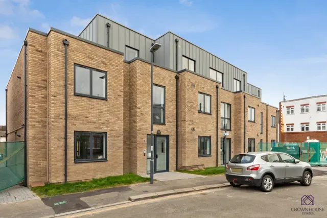 Fairholme, Harrow on the Hill, HA1 2TN, photo 1