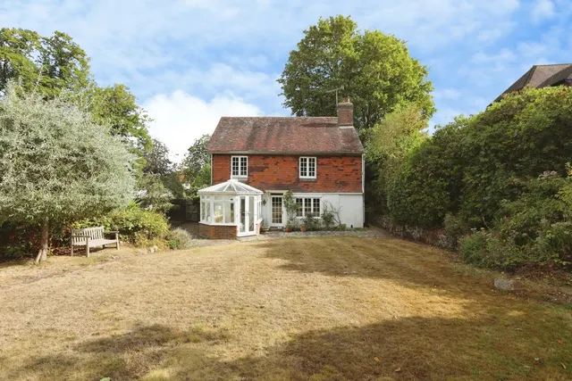 Lower Green Road, Pembury, TN2, photo 1