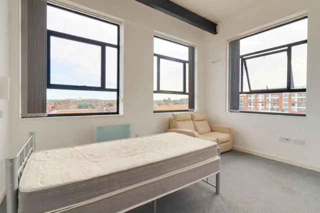 Prestige House, Walthamstow, E17, photo 2