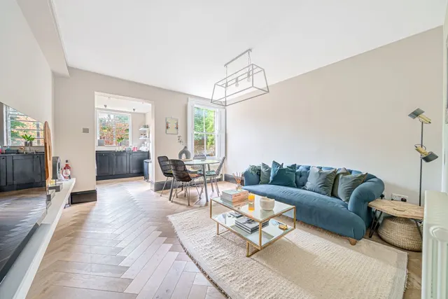 Gowlett Road, Peckham, SE15, photo 1