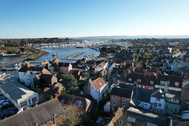 Quay Hill, Lymington, SO41, photo 2
