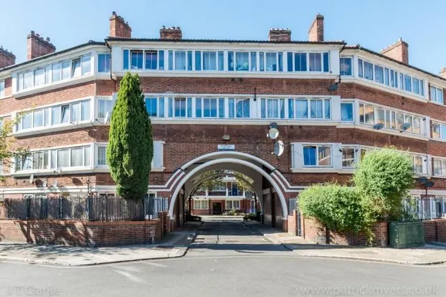 3 bedroom flat — Druid Street, Tower Bridge, SE1