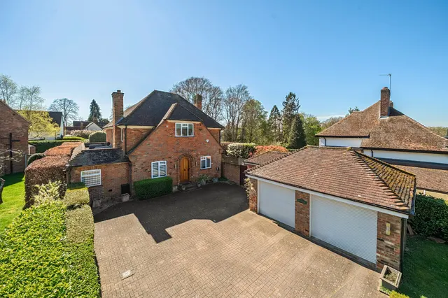 Layters Way, Gerrards Cross, SL9, photo 1