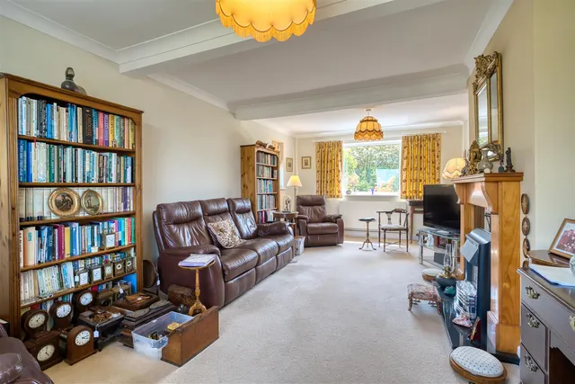Barnes Close, Marnhull, photo 3