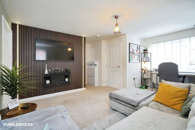 Bradshaw Drive, Coalville, LE67, photo 3