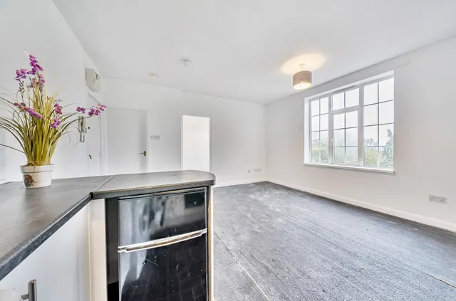 Tower Lane, Leeds, LS12, photo 3