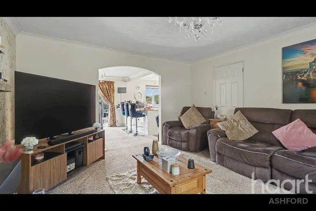Paddock Road, Ashford, TN23, photo 3
