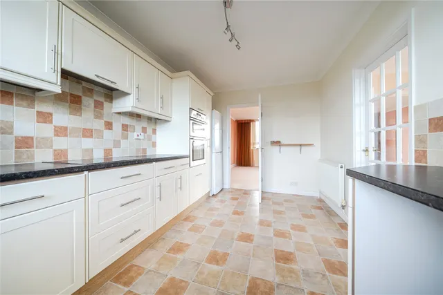Hawthorne Road, Bickley, BR1, photo 1