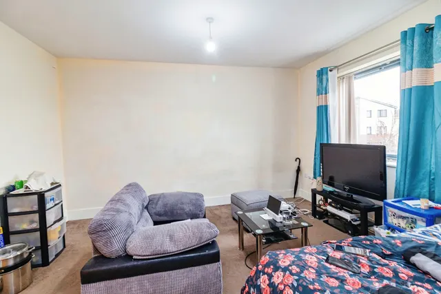 The Martlet, Milton Keynes, MK6, photo 2