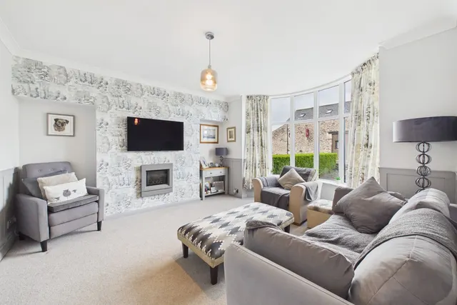 Burneside Road, Kendal, LA9, photo 3