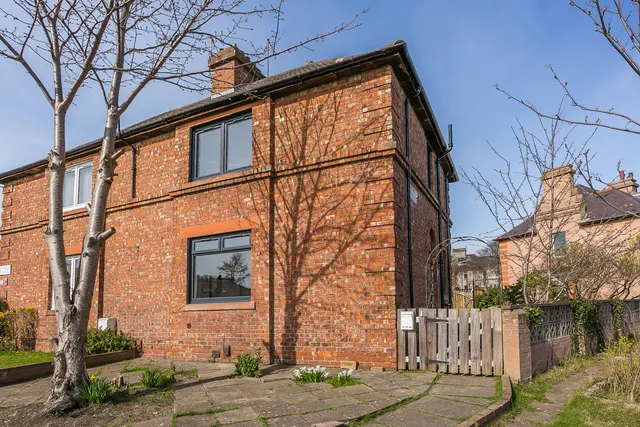 Northfield Crescent, Willowbrae, EH8, photo 1