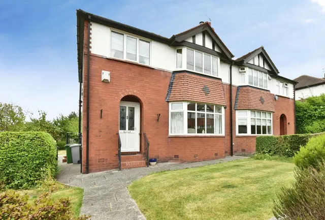 Highfield Road, Hale, Altrincham, Greater Manchester, WA15, photo 1