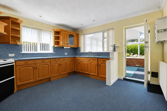 Sunnybank, Barton-Upon-Humber, DN18, photo 2