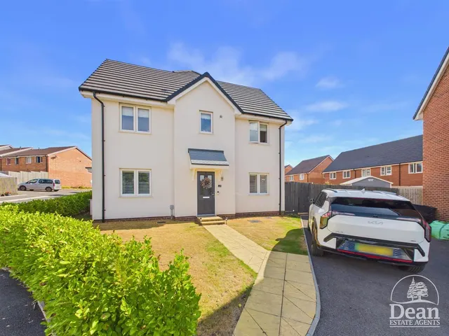 Saffron Rise, Lydney, photo 1