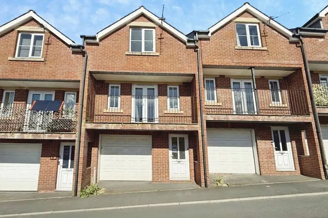 Gelt Road, Brampton, Cumbria, CA8, photo 1