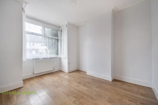 Lower Addiscombe Road, Addiscombe, CR0, photo 2