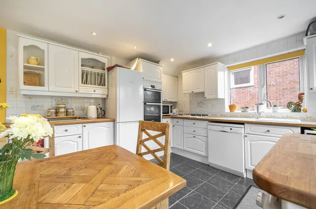 Colley End Road, Paignton, TQ3