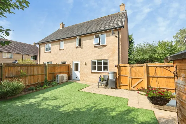 The Triangle, Fowlmere, SG8, photo 2