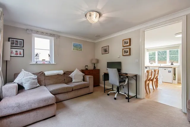 The Triangle, Fowlmere, SG8, photo 3