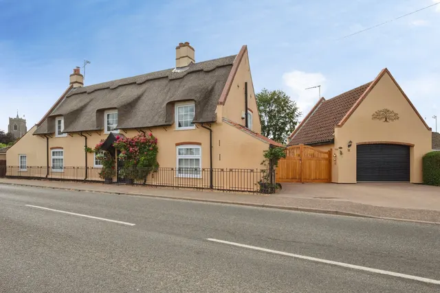 Somerton Road, Martham, Great Yarmouth, photo 1