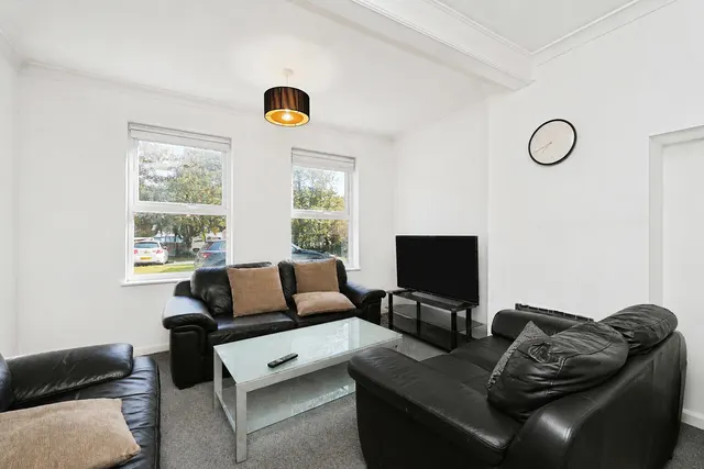 Wingrove Road, London, SE6, photo 2