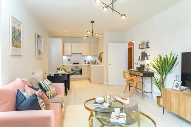 Moorhen Drive, NW9, photo 3