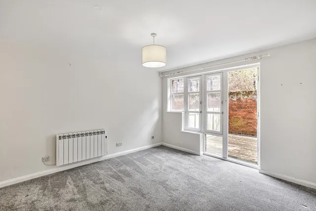 Garden Terrace Pimlico, London SW1V 2PX, photo 1