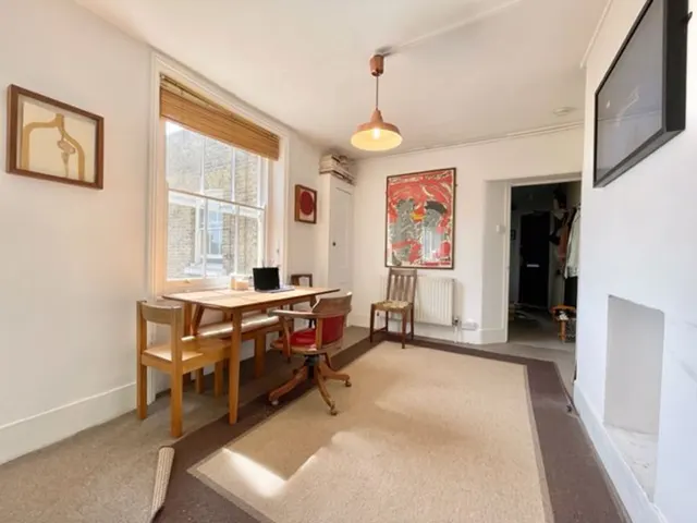 Photo 3 — Penton Place, London SE17 3SH
