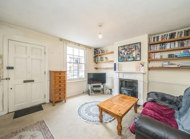 Photo 2 — St. Johns Road, Isleworth, TW7