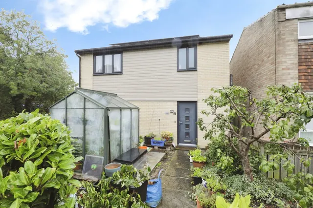Coppice Gate, Harrogate, HG1, photo 1
