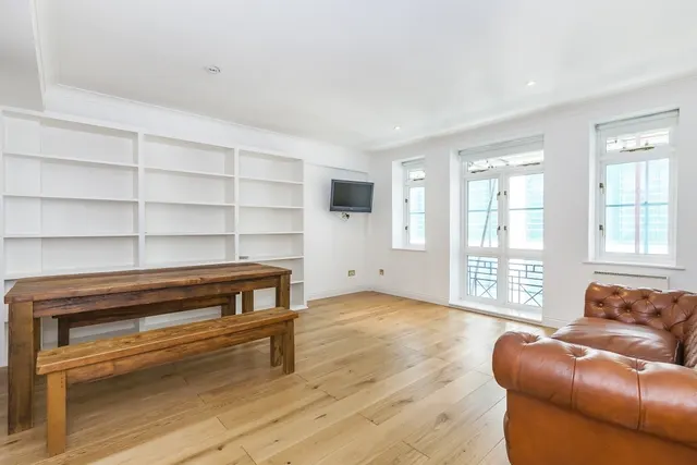 Photo 2 — East Harding Street EC4A, EPC:C