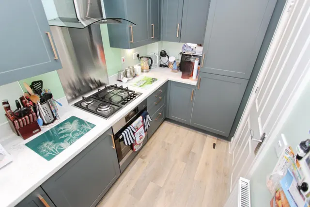 Hollis Close, Stapleford, NG9, photo 2