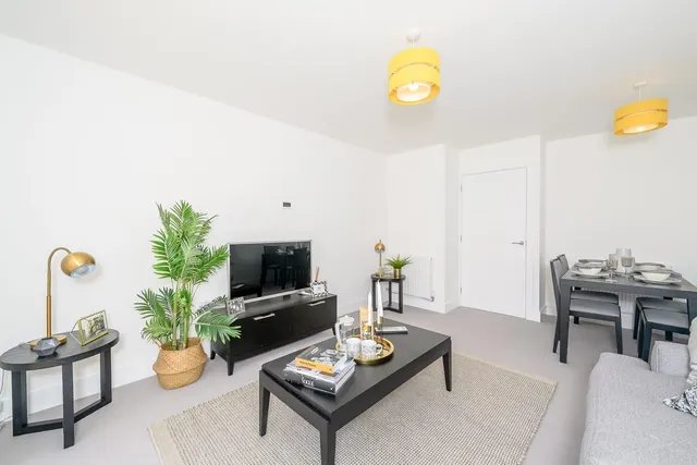 Frome Road, Trowbridge, BA14, photo 3