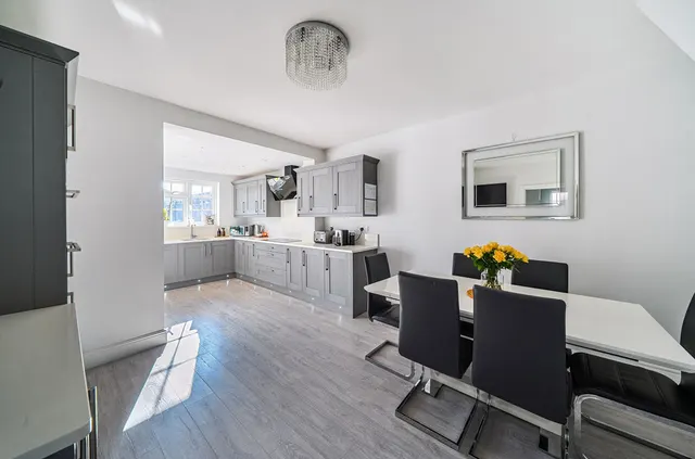 Frensham Road, London, SE9, photo 3
