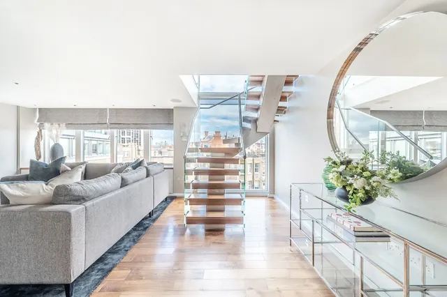 Flat 11, Imperial House, 11-13 Young Street, London, photo 1