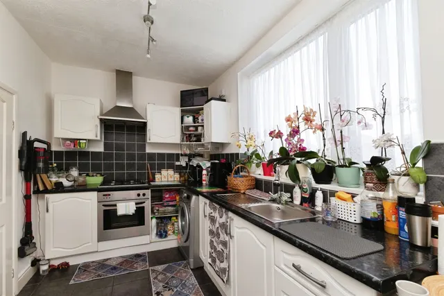 Thorntree Avenue, Middlesbrough, TS3, photo 3