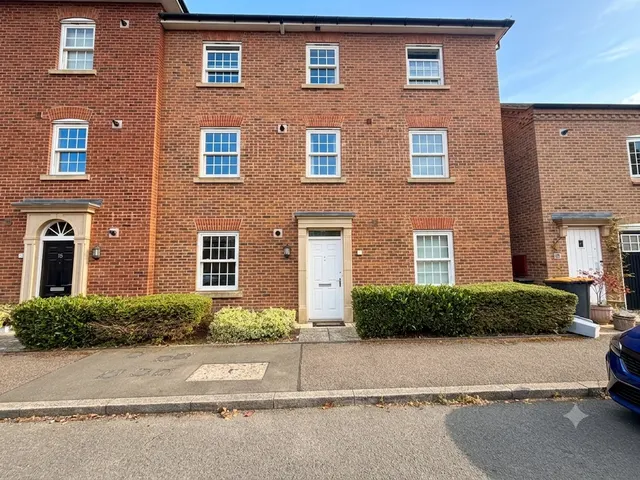 Ryder Close, MK40 4GN, photo 1