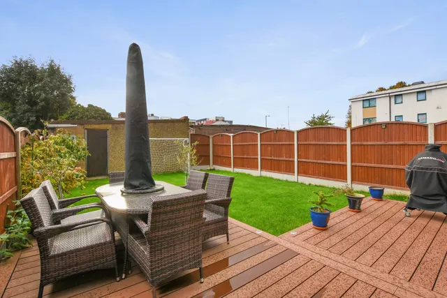 Vicarage Way, Harrow, HA2, photo 3
