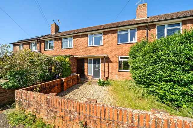 Lockerley Road, Havant, PO9, photo 1