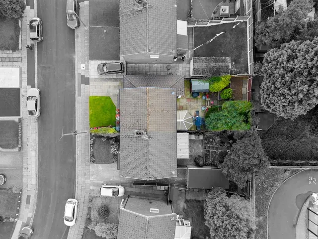 Leyton Drive, Bury, BL9, photo 2