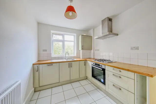 Photo 2 — Rosehill Road, London, SW18 2NX