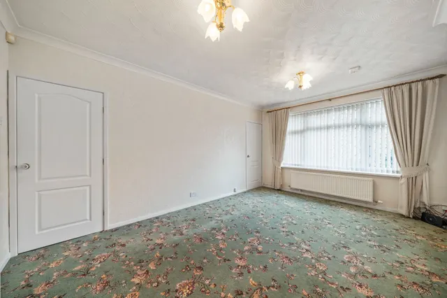 Photo 2 — Hillside Avenue, Newton-Le-Willows, Newton-Le-Willows, WA12 9PD