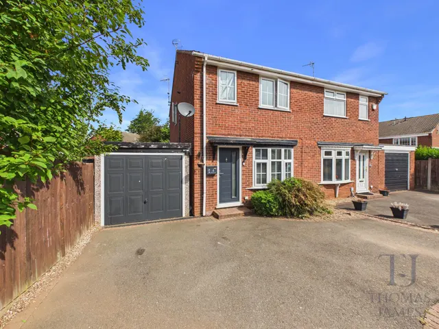 Manns Leys, Cotgrave, NG12, photo 1