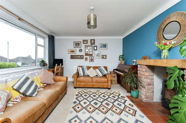 Dunraven Road, Little Neston, CH64, photo 2